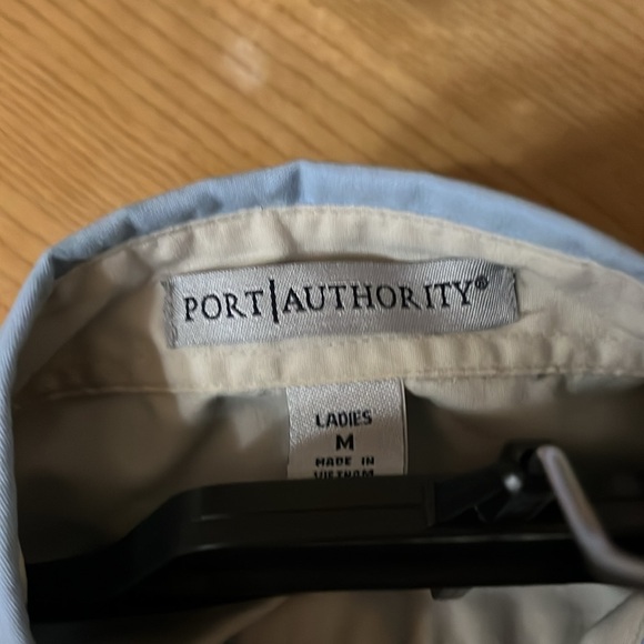 Gamma phi beta embroidered crest button down - Picture 3 of 3